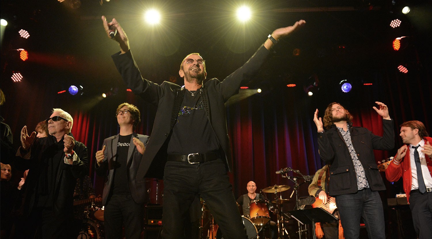 Ringo performs with the gang